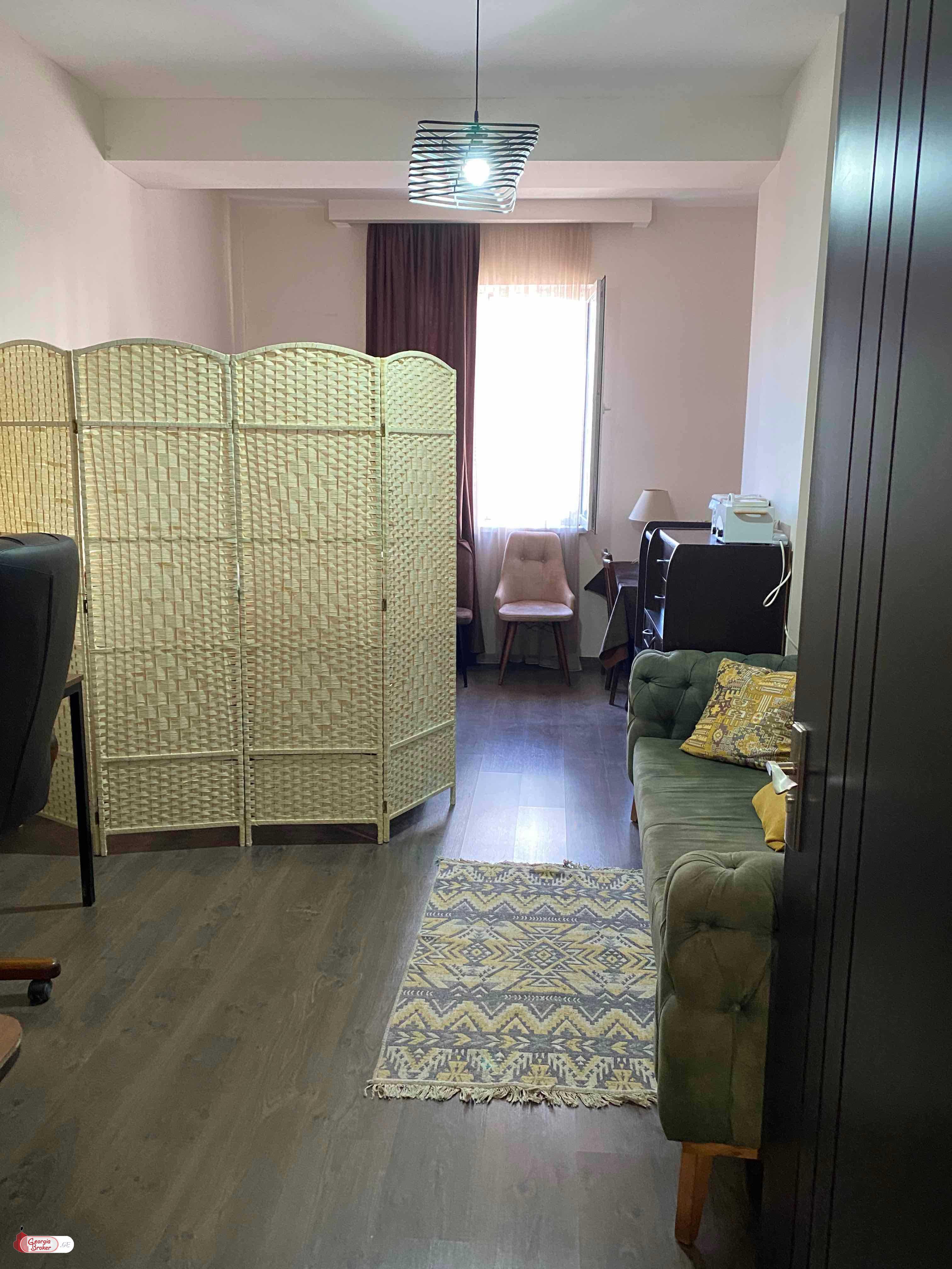 nearly repaired 4-room apartment for sale