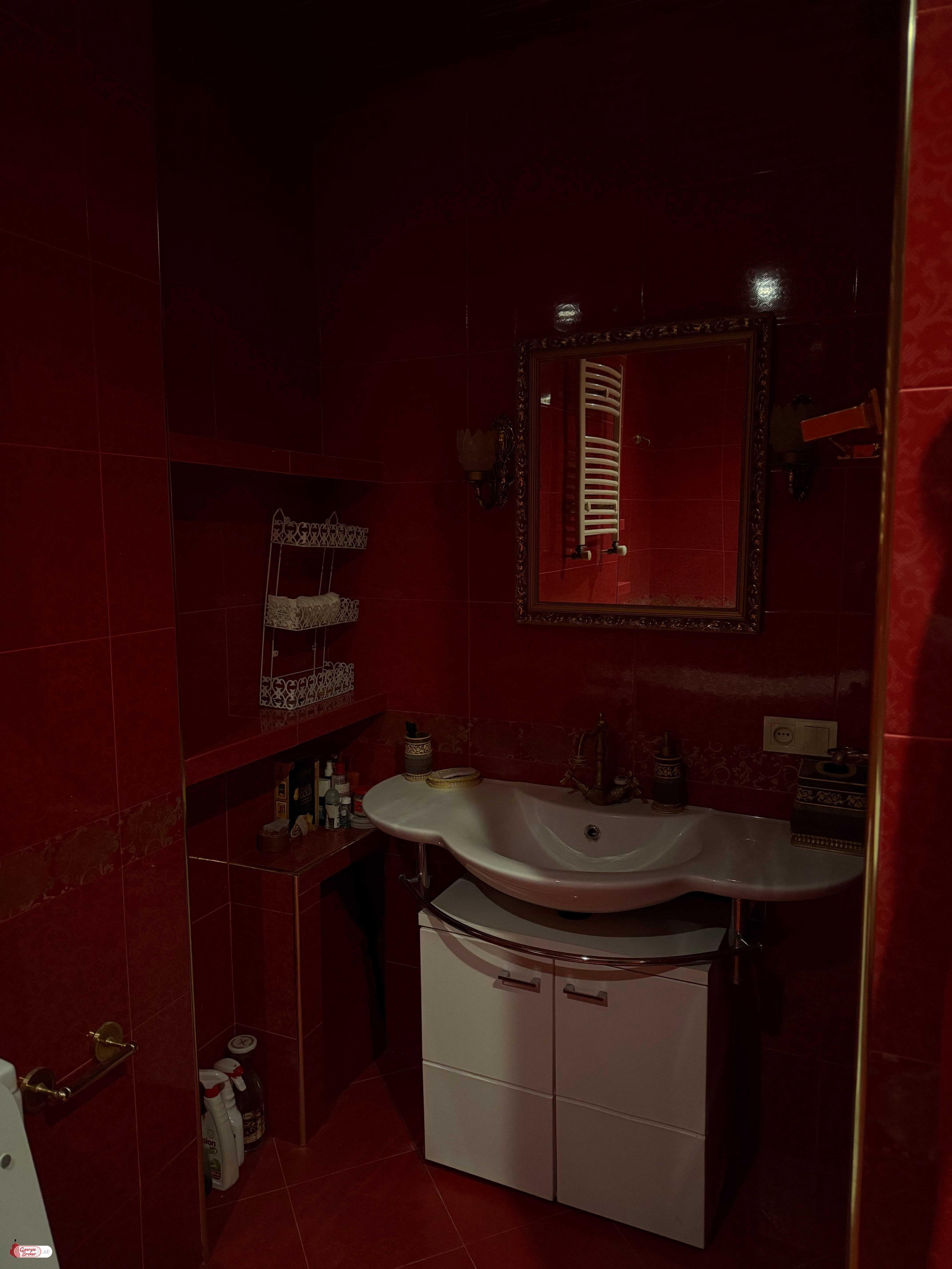 nearly repaired 3-room apartment for sale