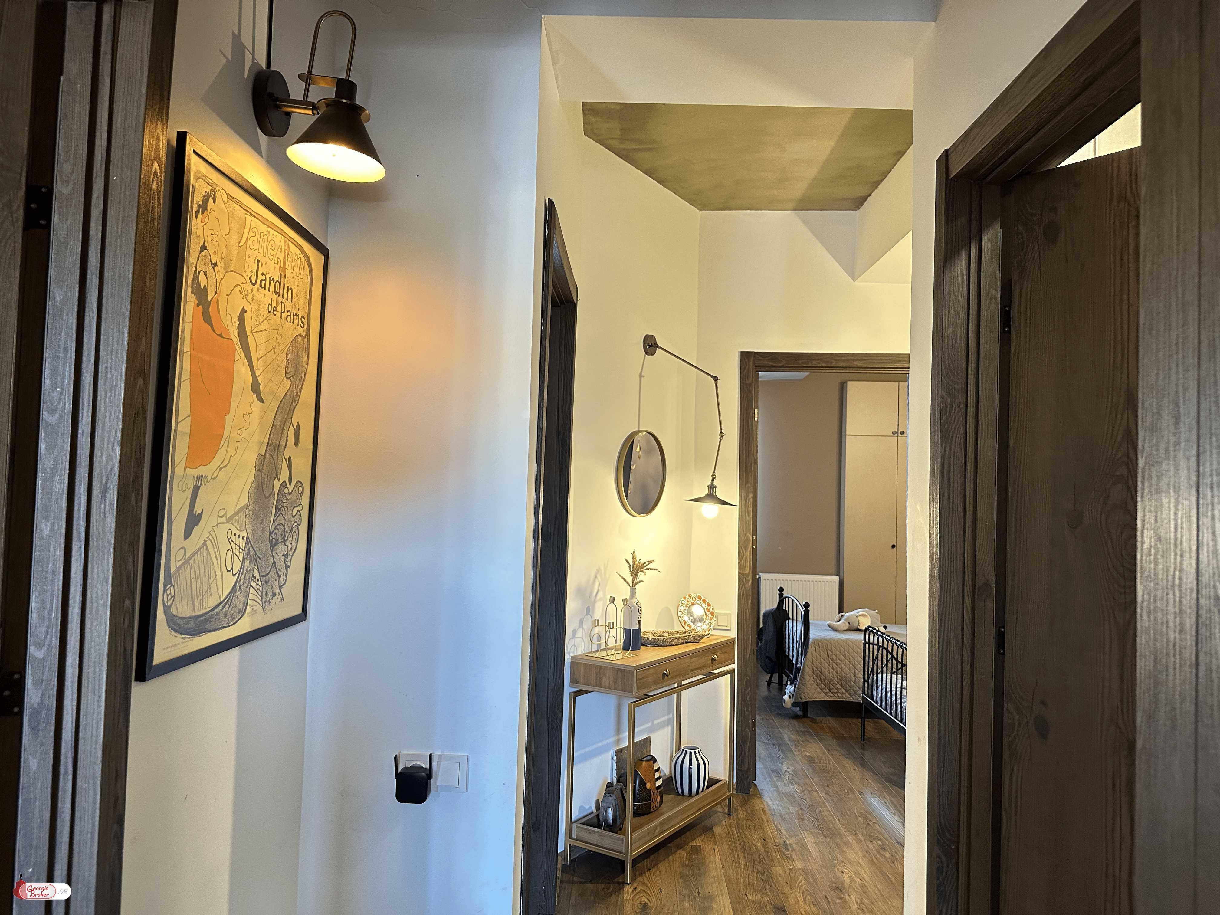 nearly repaired 3-room apartment for sale