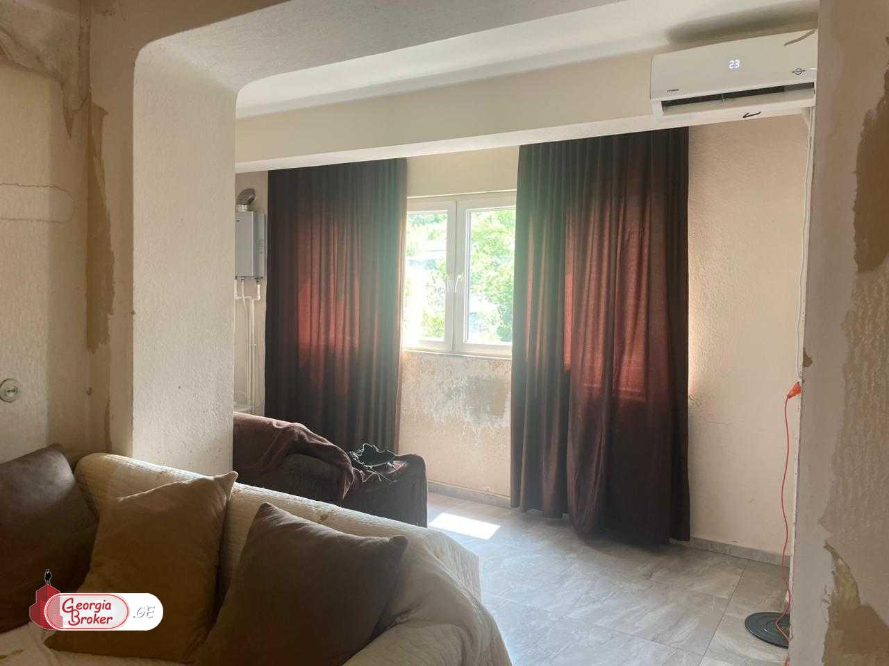 old repaired 2-room apartment for sale