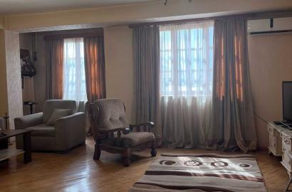 nearly repaired 3-room apartment for sale