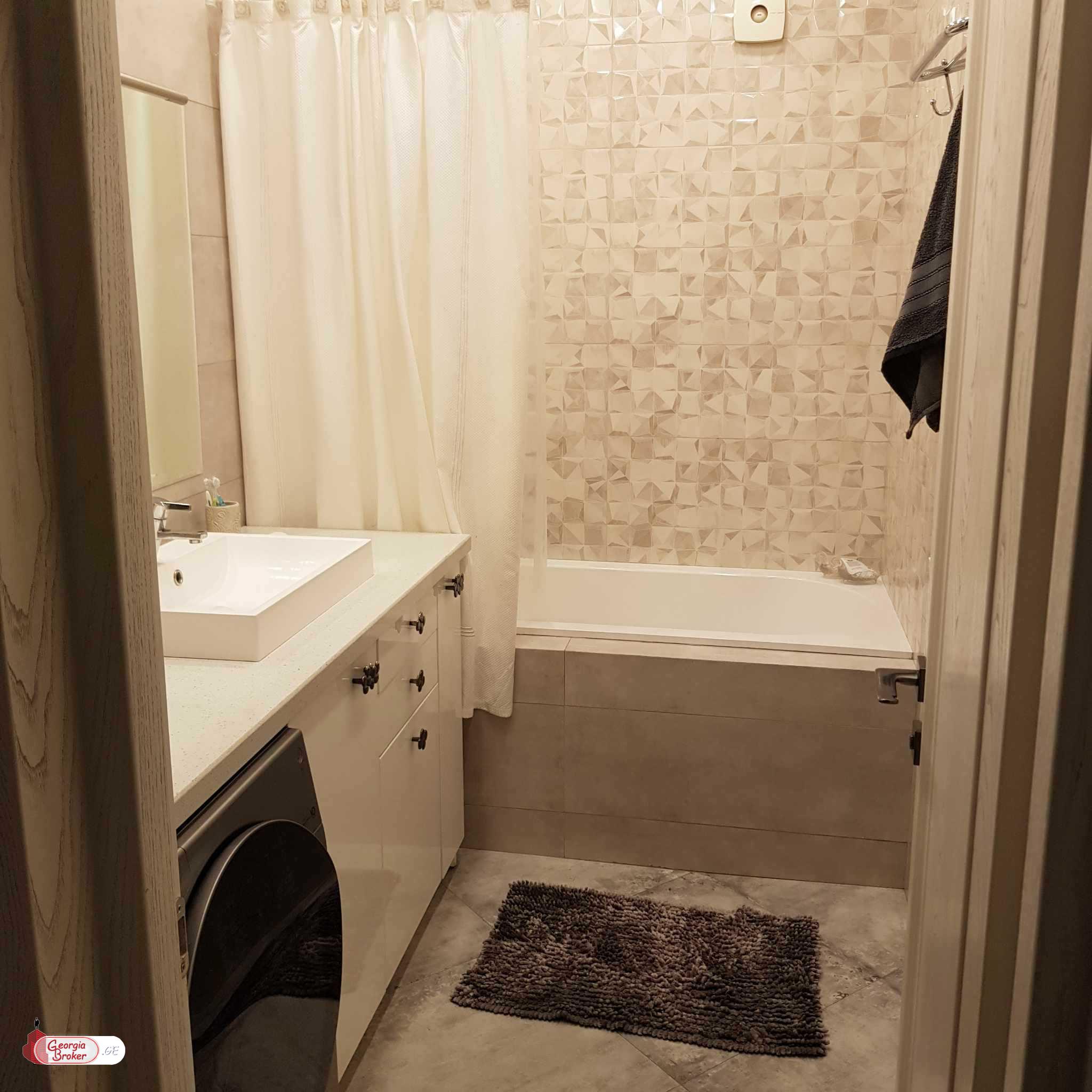 nearly repaired 5-room apartment for sale