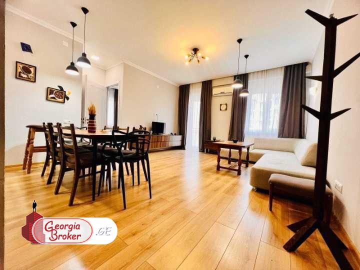 nearly repaired 3-room apartment for rent