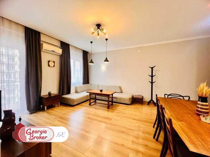 nearly repaired 3-room apartment for rent