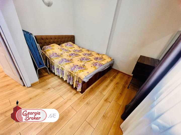 nearly repaired 3-room apartment for rent