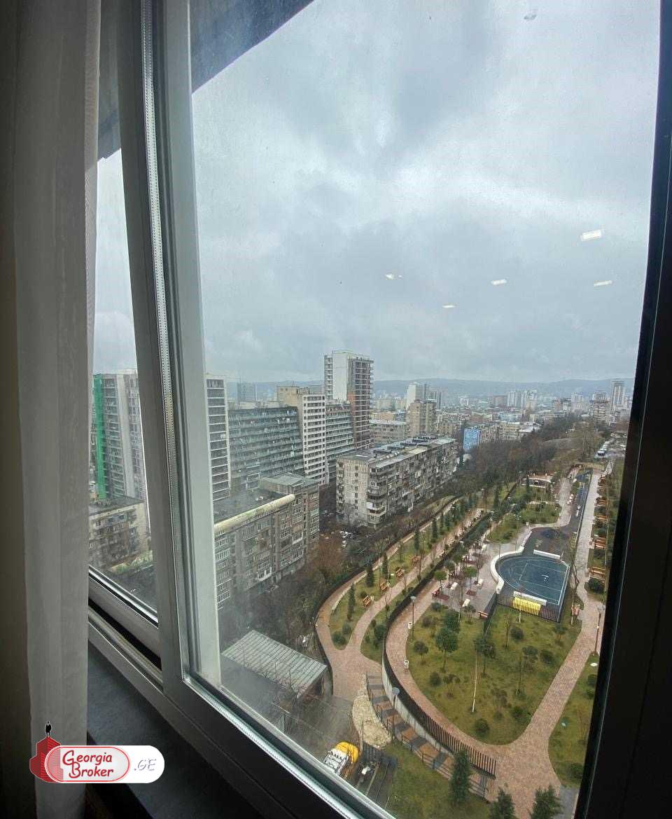 nearly repaired 2-room apartment for sale