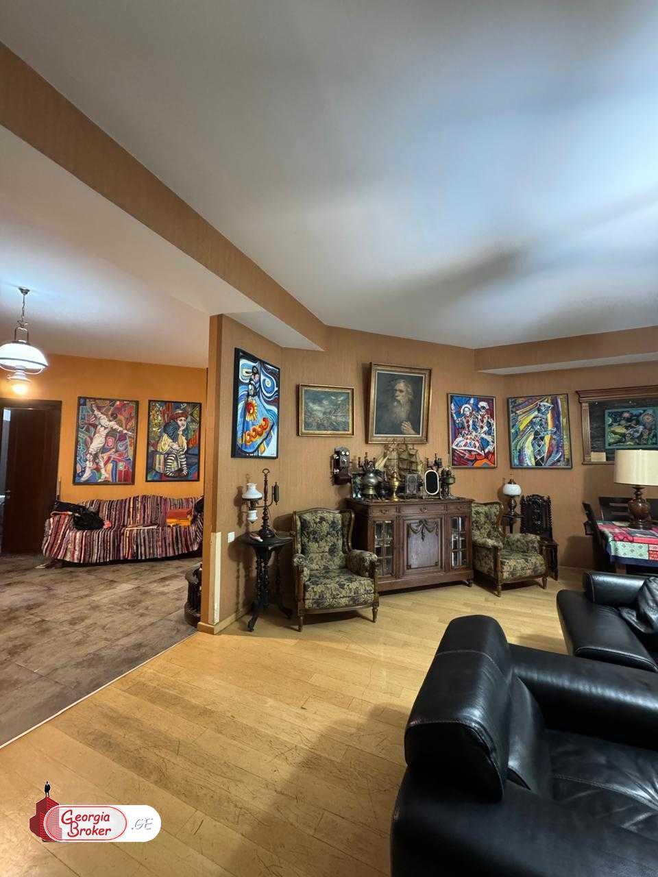 nearly repaired 5-room apartment for sale