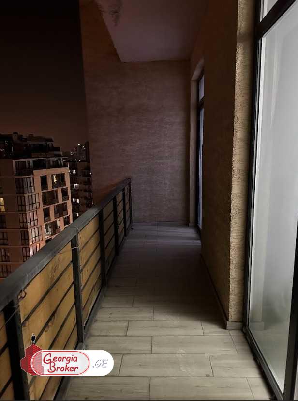 nearly repaired 4-room apartment for sale