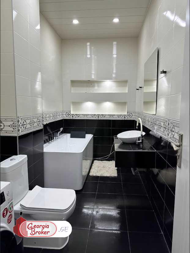 nearly repaired 4-room apartment for sale