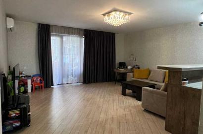 იყიდება ახალი გარემონტებული 3 ოთახიანი ბინა