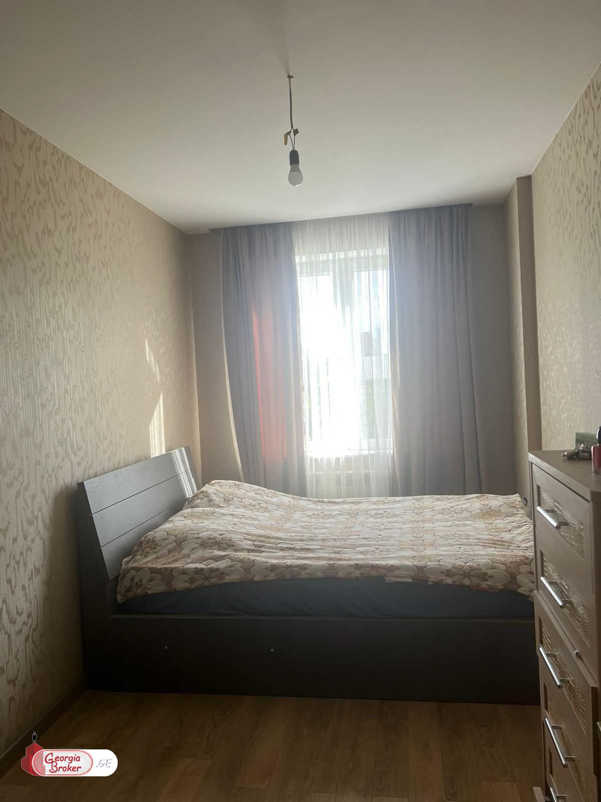 nearly repaired 3-room apartment for sale