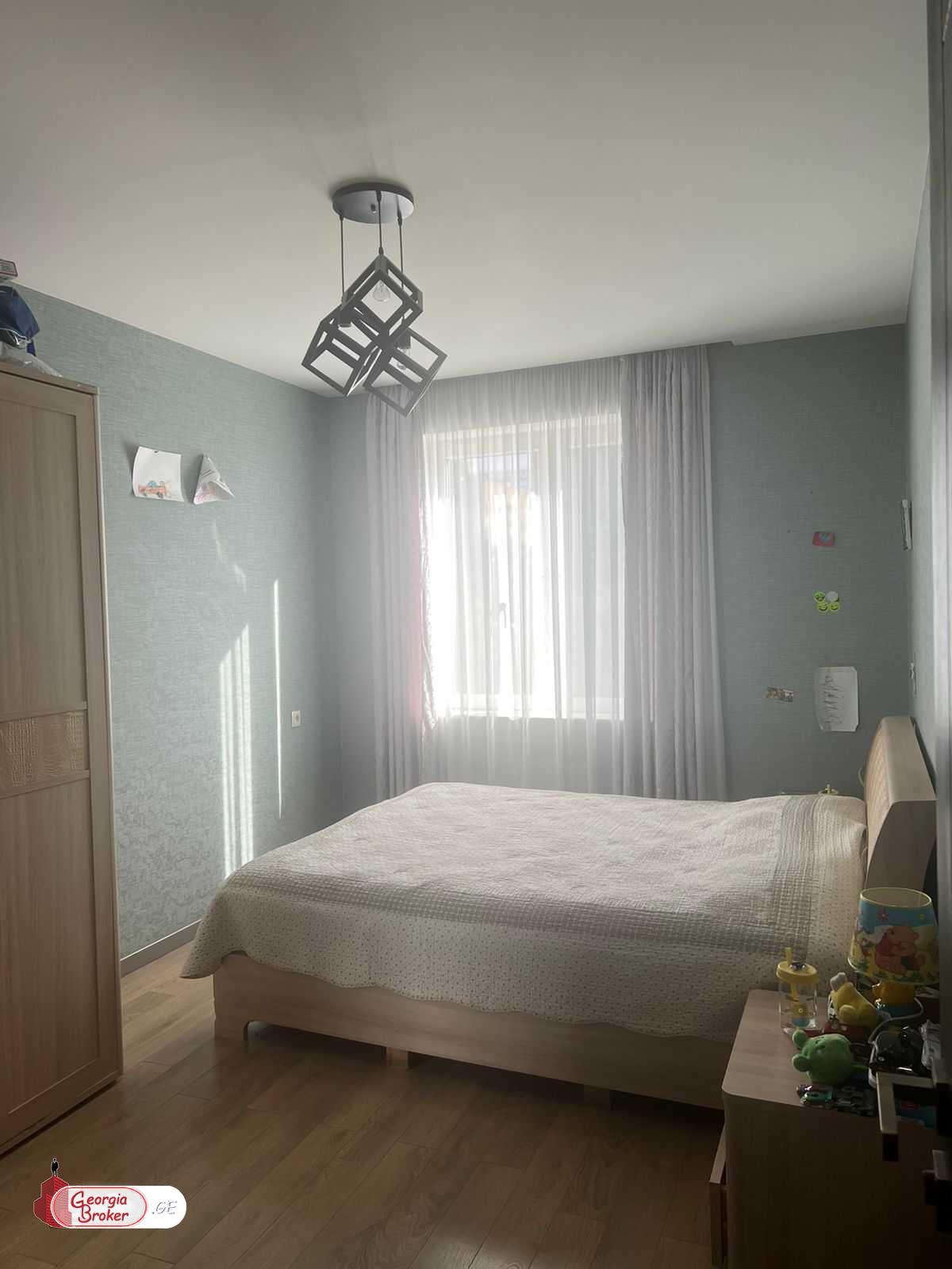 nearly repaired 3-room apartment for sale