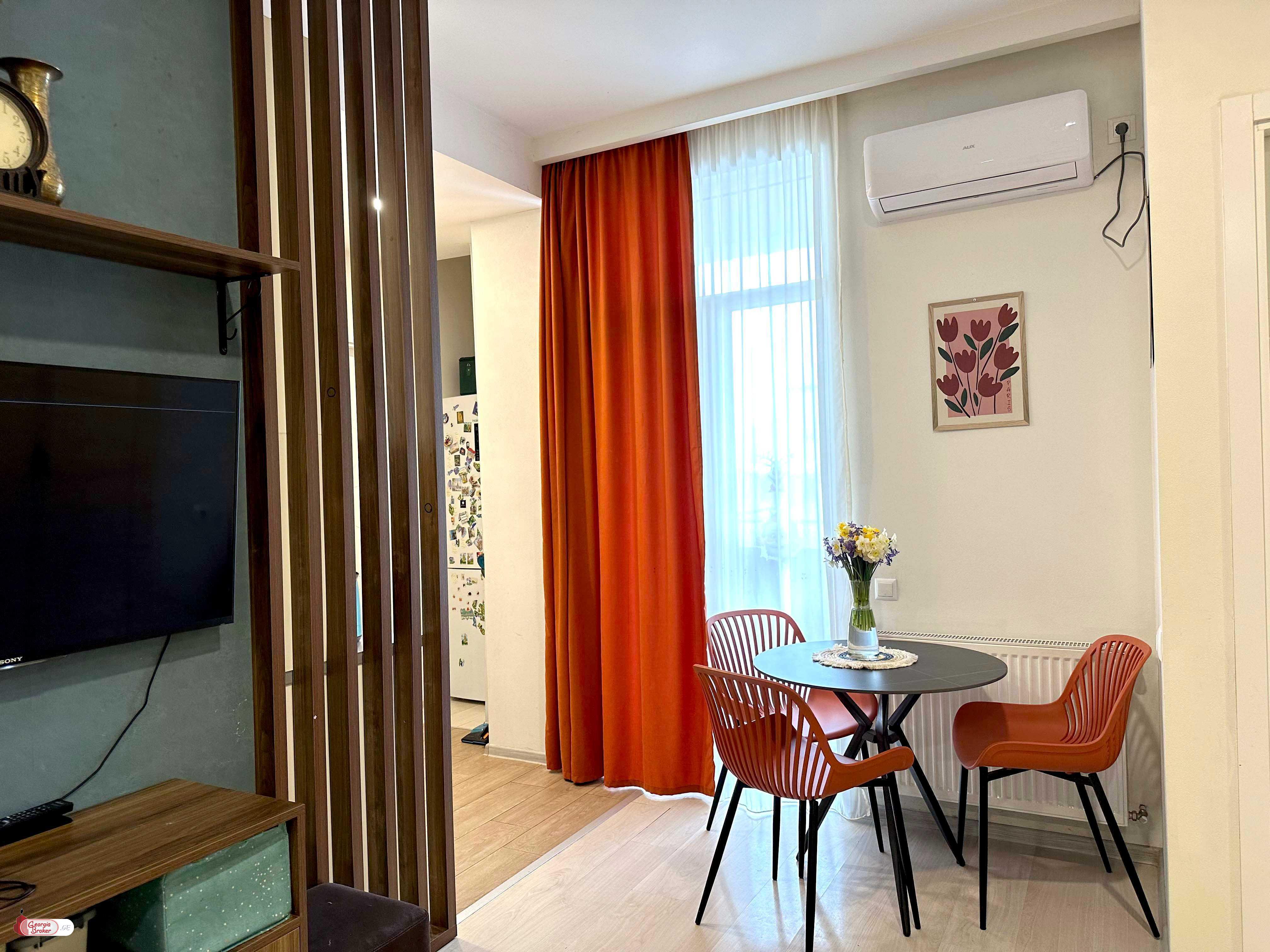 nearly repaired 3-room apartment for sale