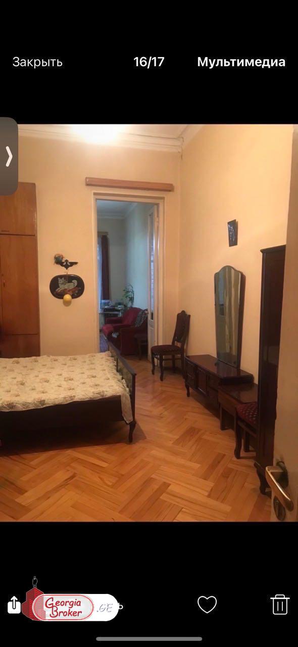 nearly repaired 3-room apartment for sale