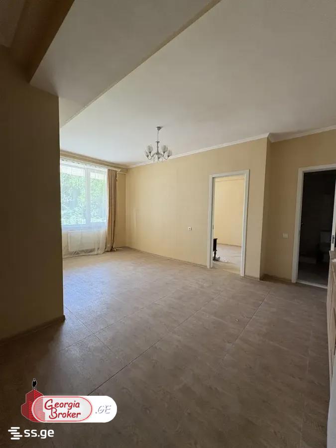 იყიდება ახალი გარემონტებული 2 ოთახიანი ბინა