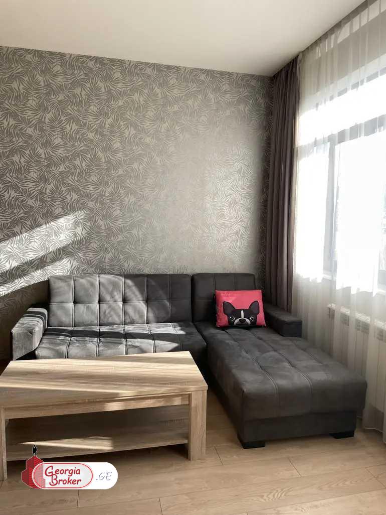 იყიდება ახალი გარემონტებული 3 ოთახიანი ბინა