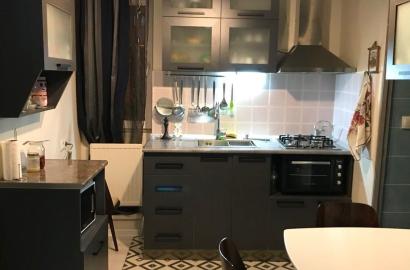 იყიდება ახალი გარემონტებული 2 ოთახიანი ბინა