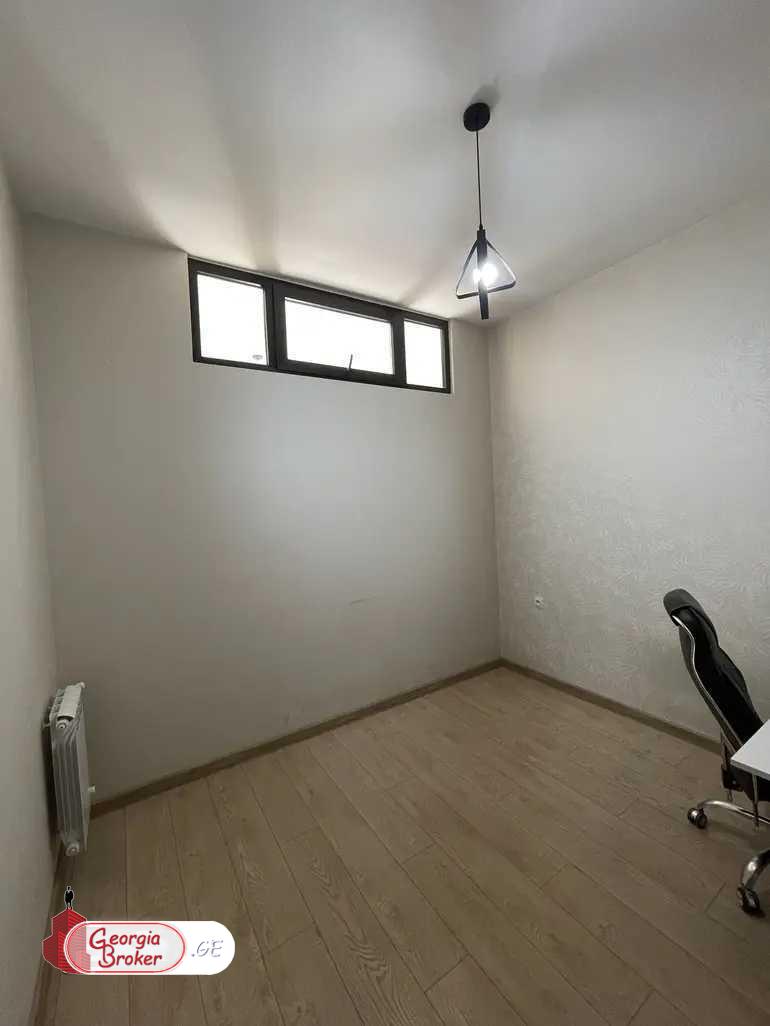 იყიდება ახალი გარემონტებული 3 ოთახიანი ბინა