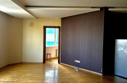 nearly repaired 3-room apartment for sale