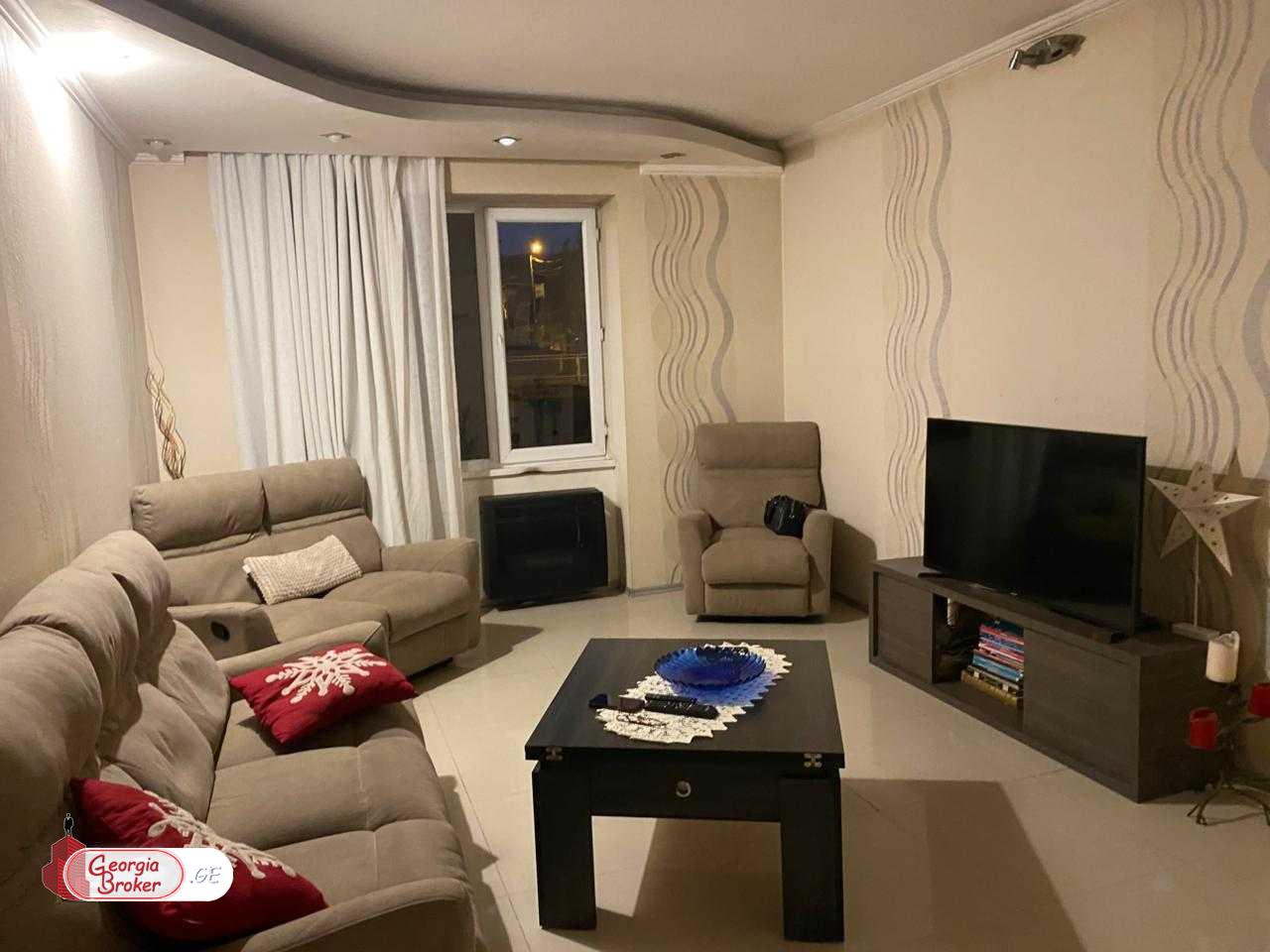 nearly repaired 4-room apartment for sale