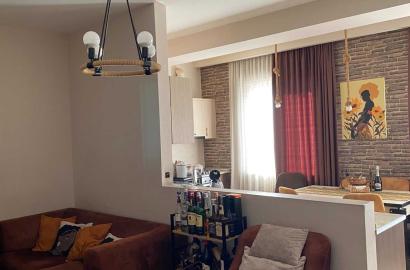 იყიდება ახალი გარემონტებული 4 ოთახიანი ბინა