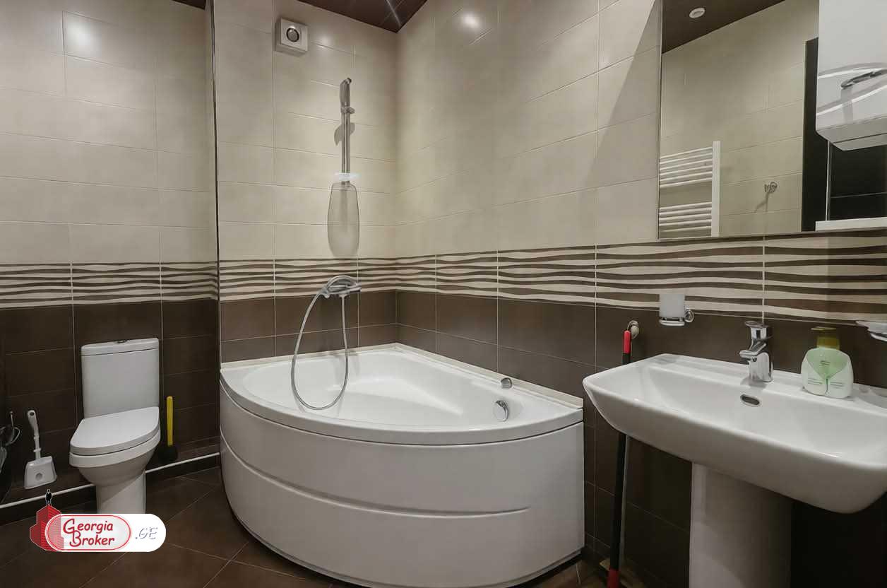 იყიდება ახალი გარემონტებული 3 ოთახიანი ბინა