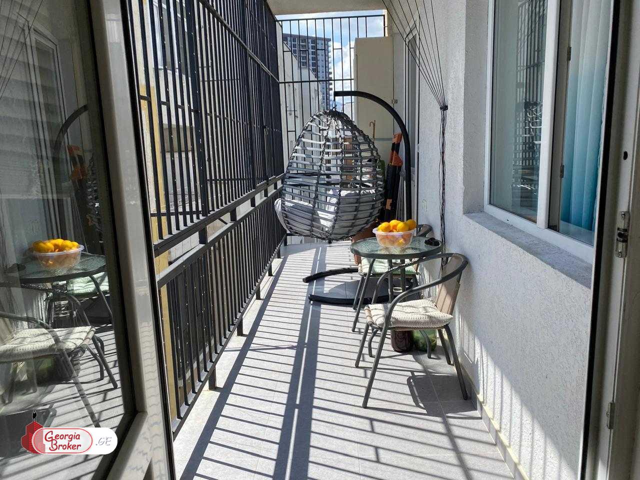 იყიდება ახალი გარემონტებული 3 ოთახიანი ბინა