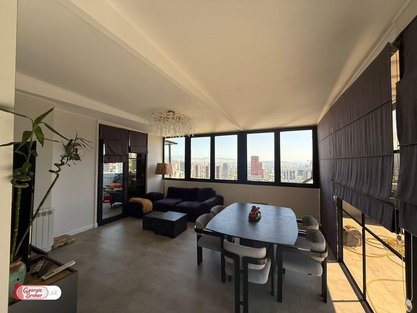 იყიდება ახალი გარემონტებული 6 ოთახიანი ბინა