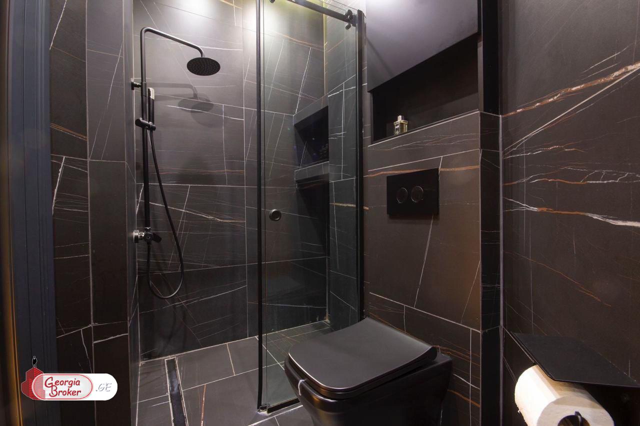 продается квартира с новым ремонтом 2-комнаты