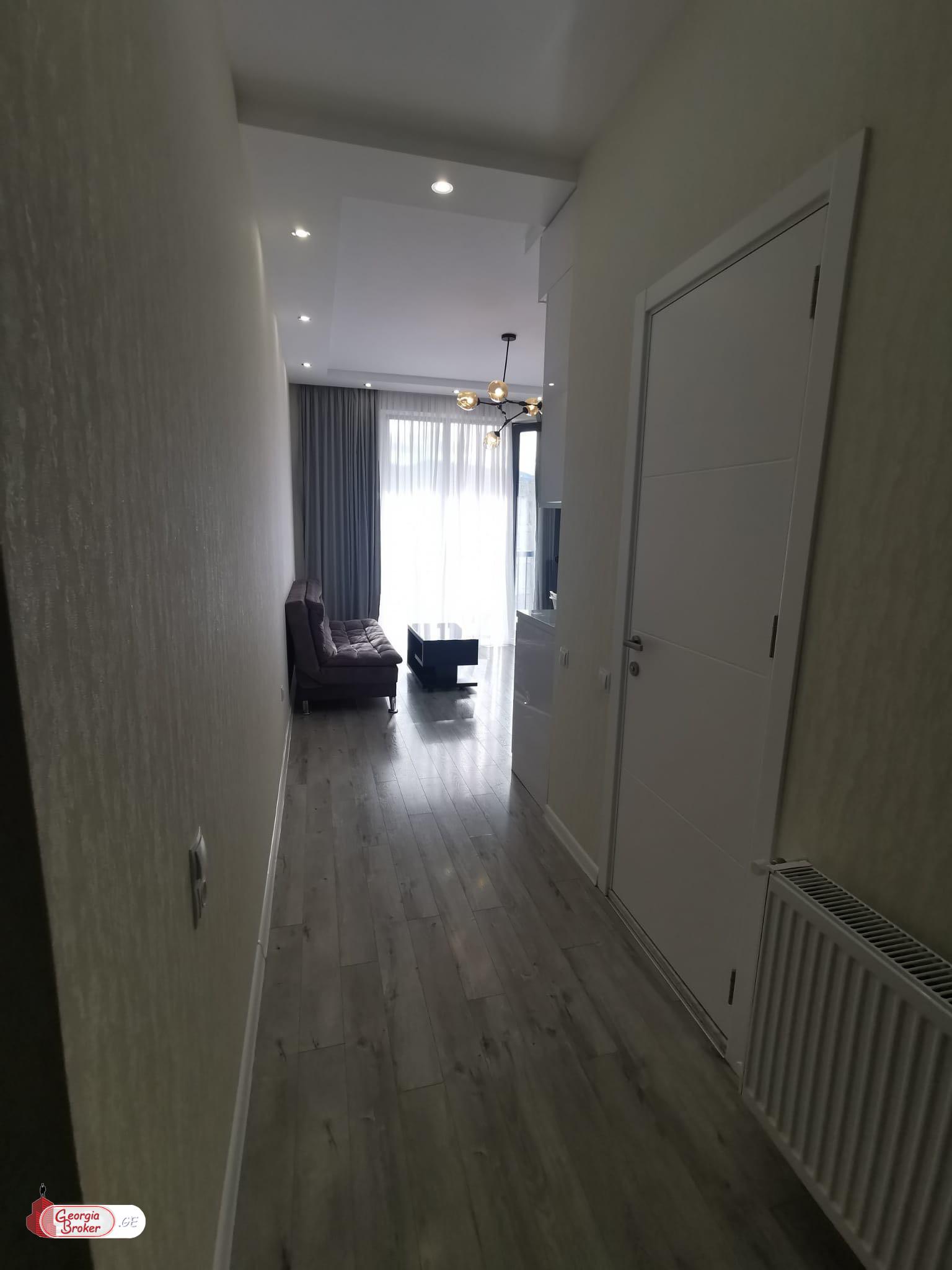 nearly repaired 3-room apartment for sale