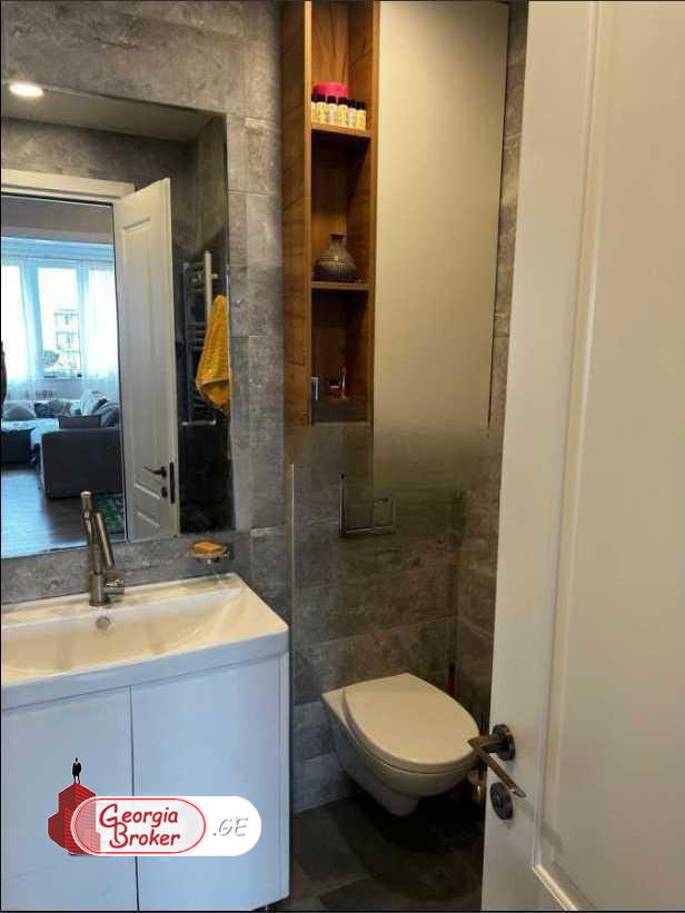 nearly repaired 4-room apartment for sale