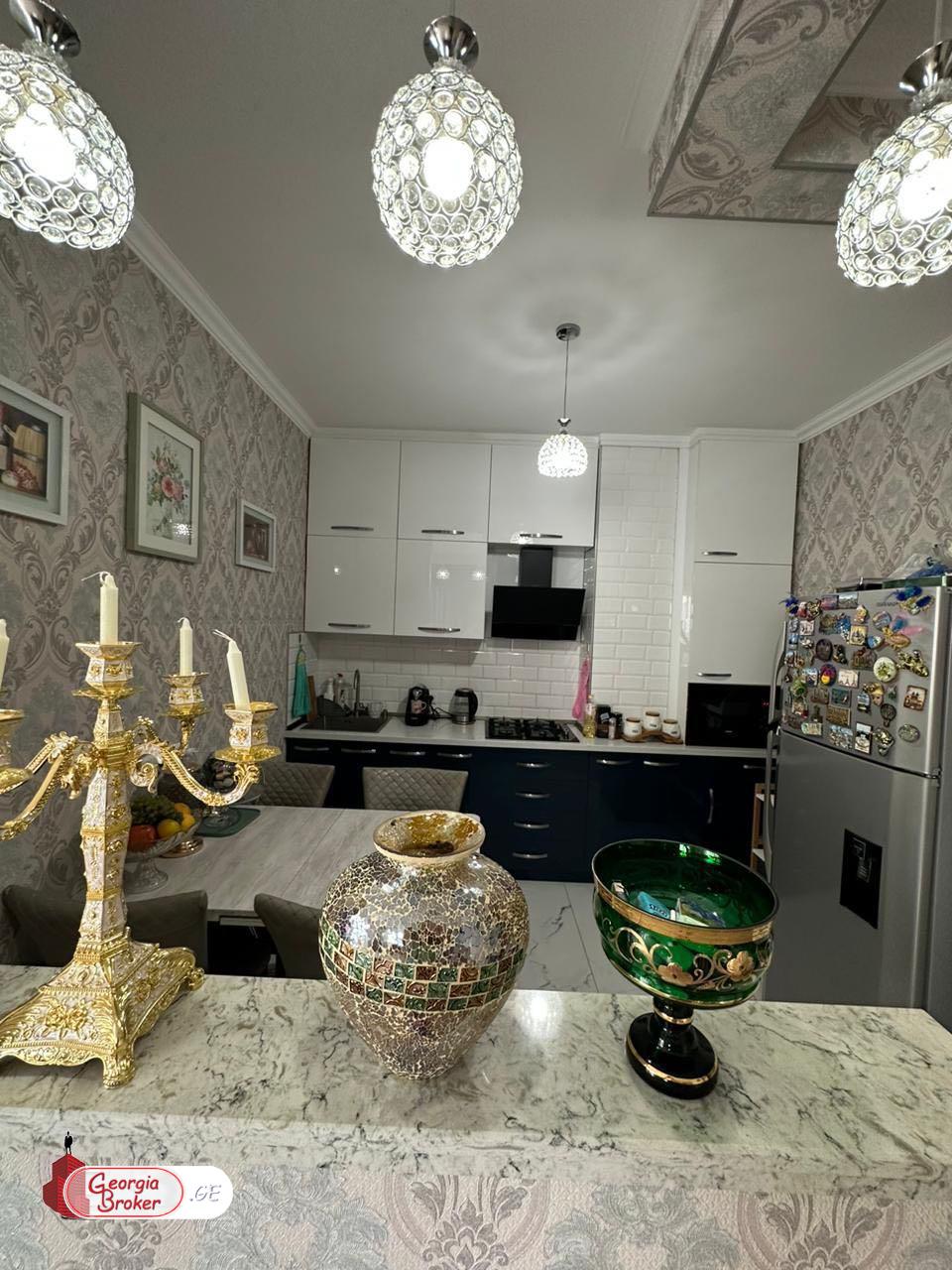 nearly repaired 3-room apartment for sale