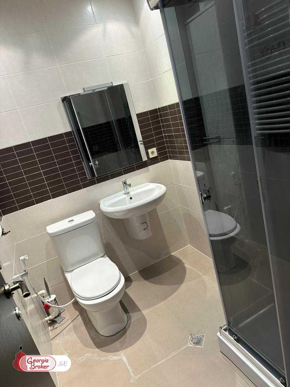 nearly repaired 4-room apartment for sale