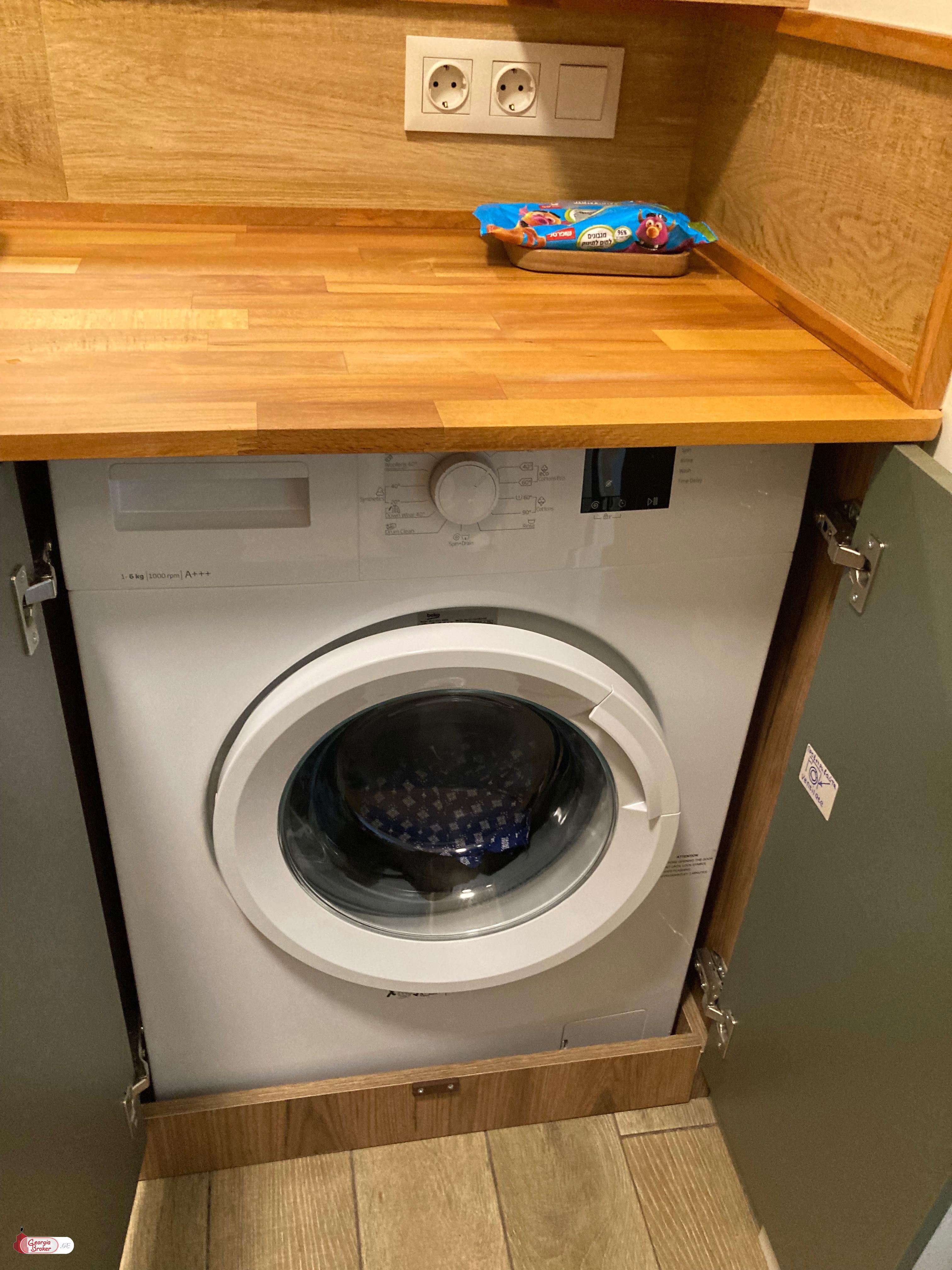 продается квартира с новым ремонтом 2-комнаты