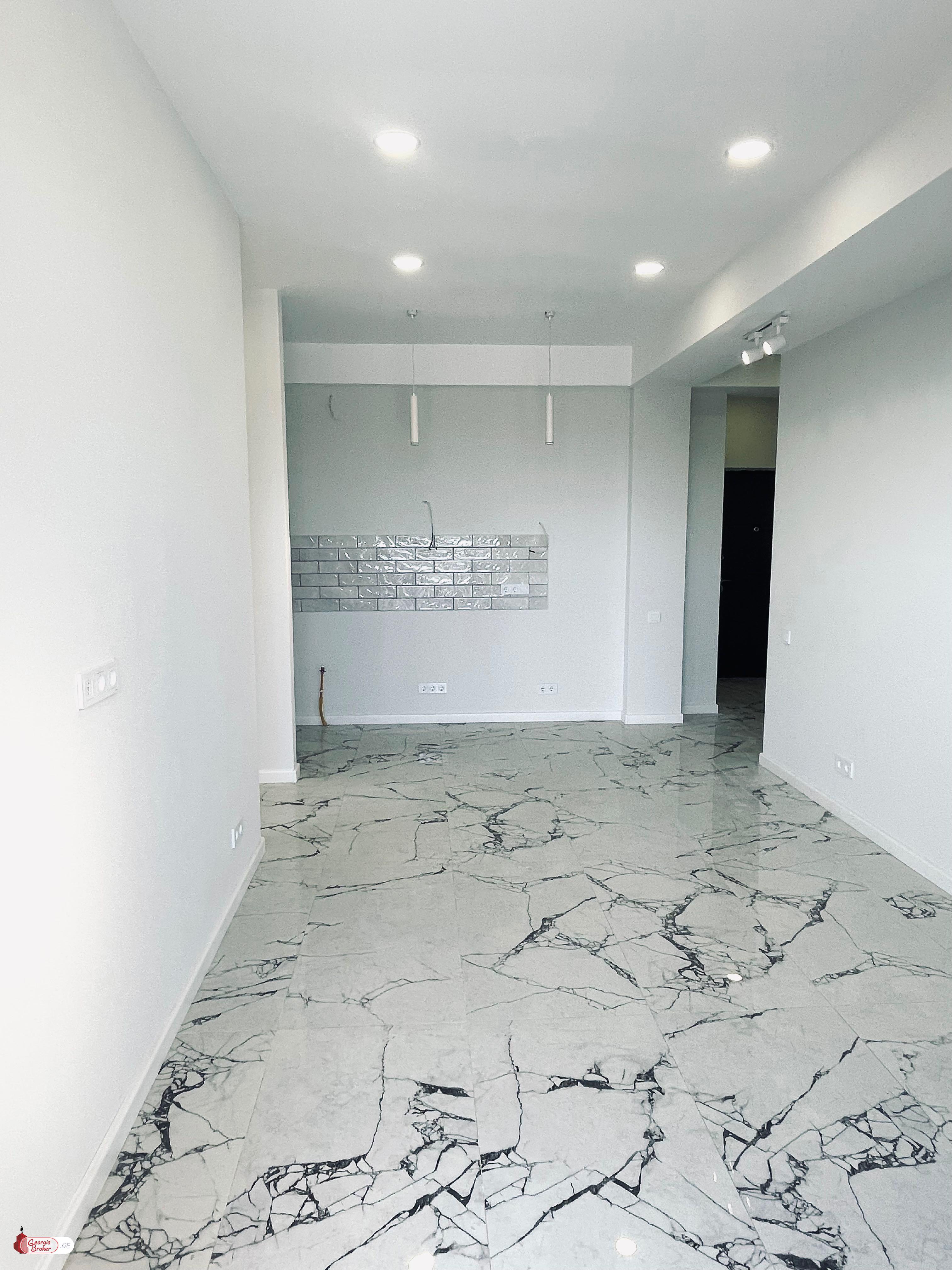 იყიდება ახალი გარემონტებული 2 ოთახიანი ბინა