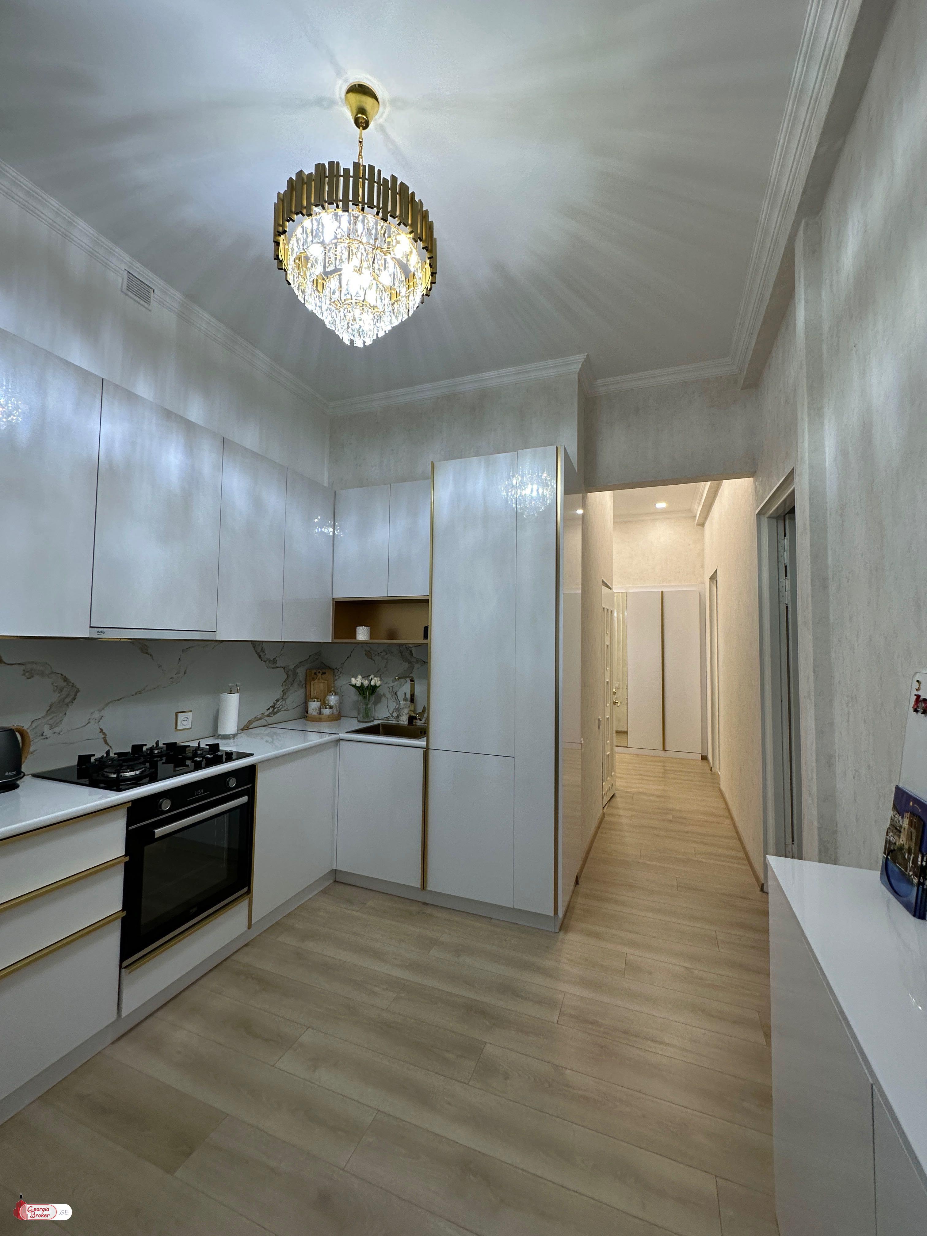 nearly repaired 4-room apartment for sale