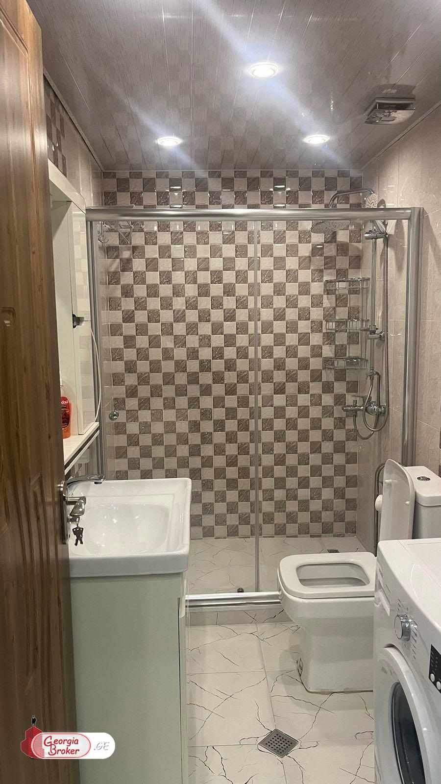 продается квартира с новым ремонтом 2-комнаты