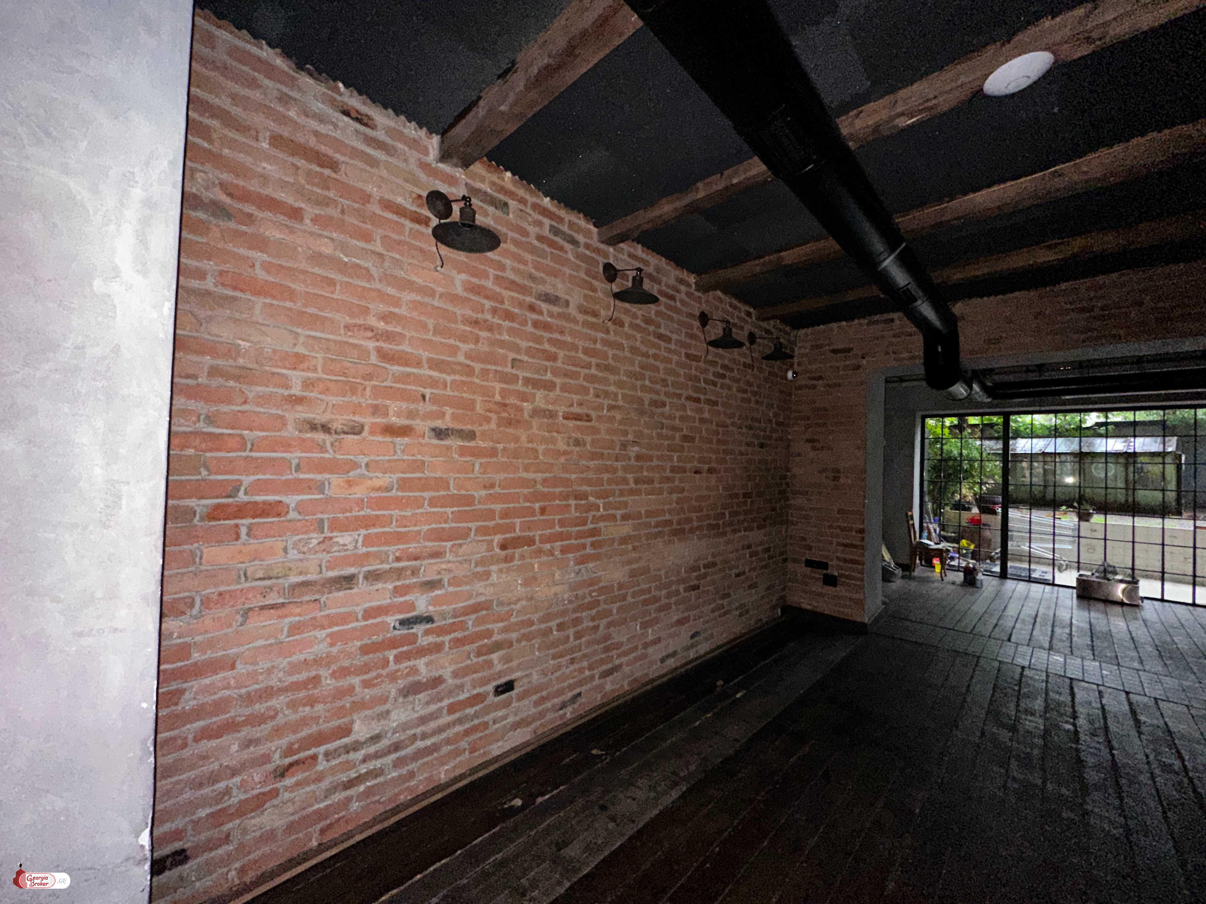 ქირავდება ახალი გარემონტებული საოფისე ფართი