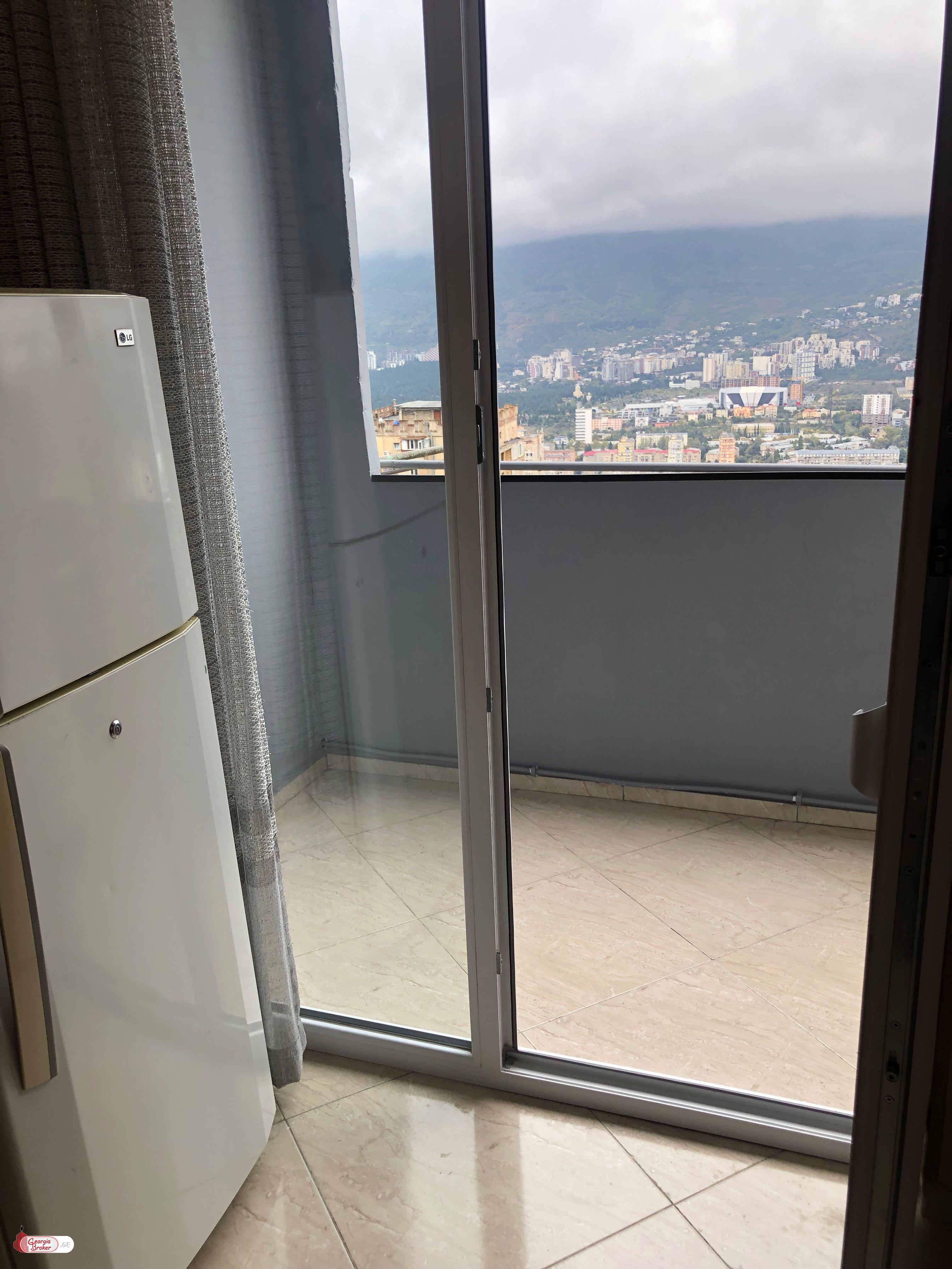 nearly repaired 2-room apartment for rent