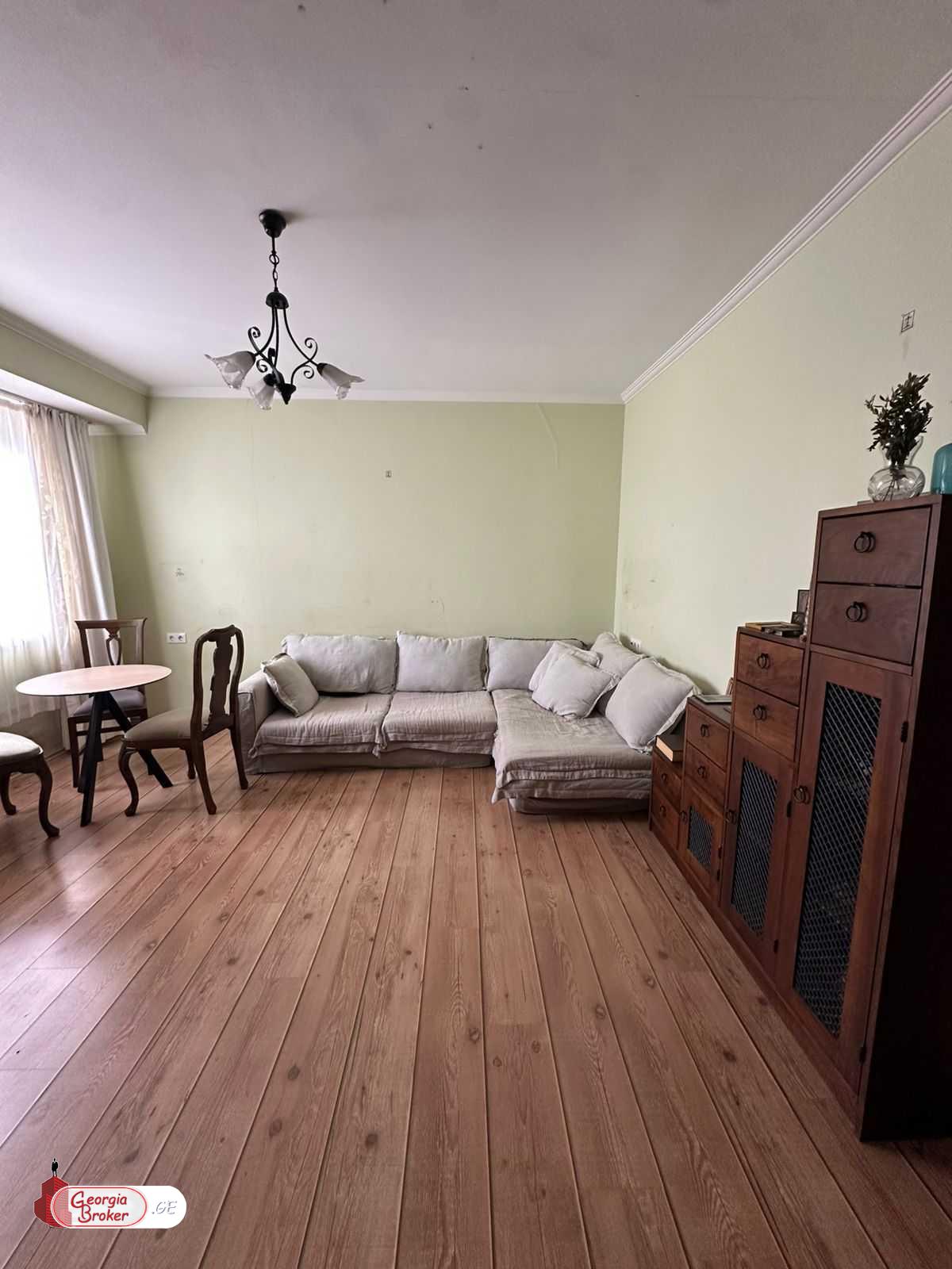 nearly repaired 4-room apartment for sale