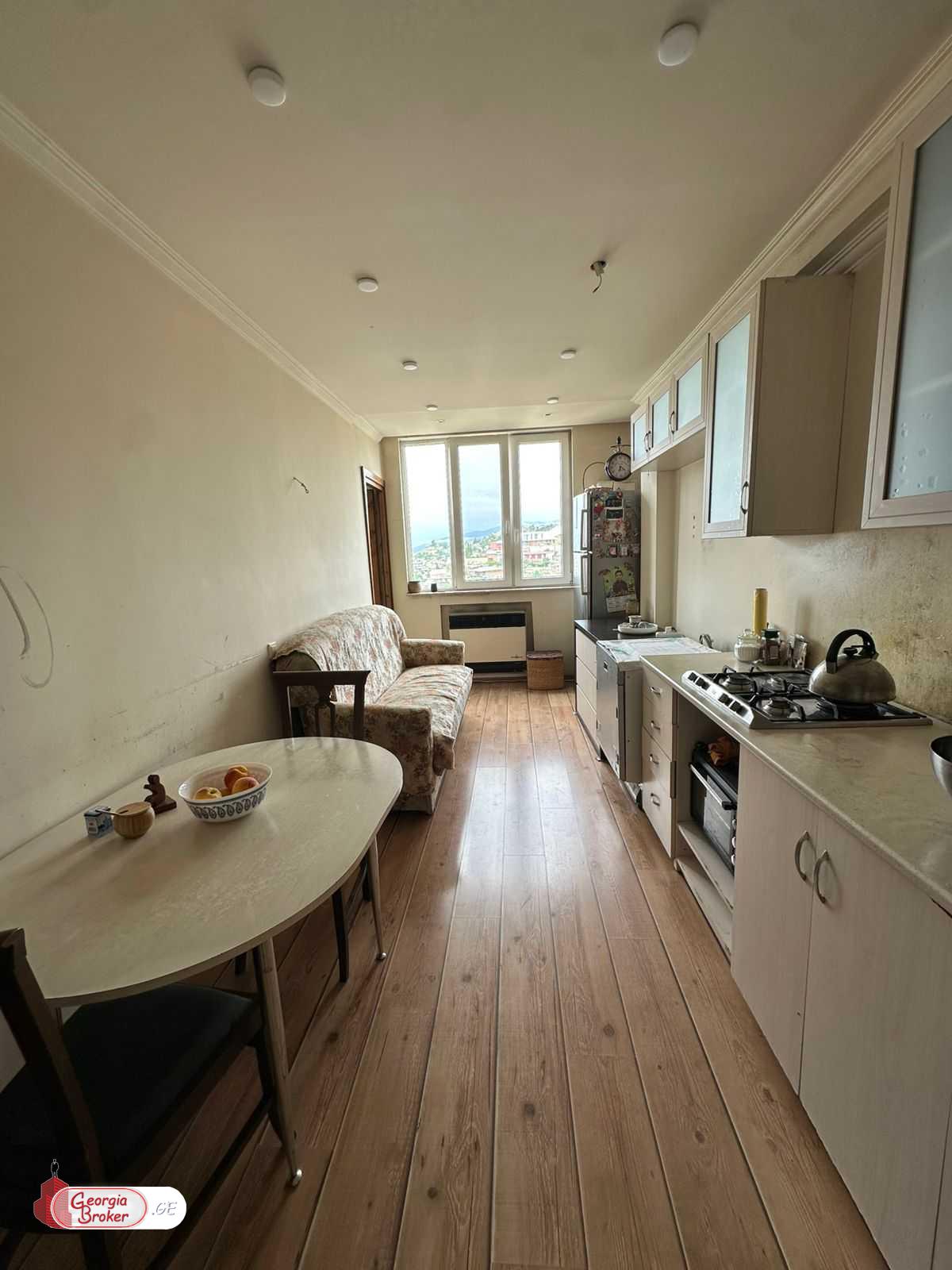 nearly repaired 4-room apartment for sale