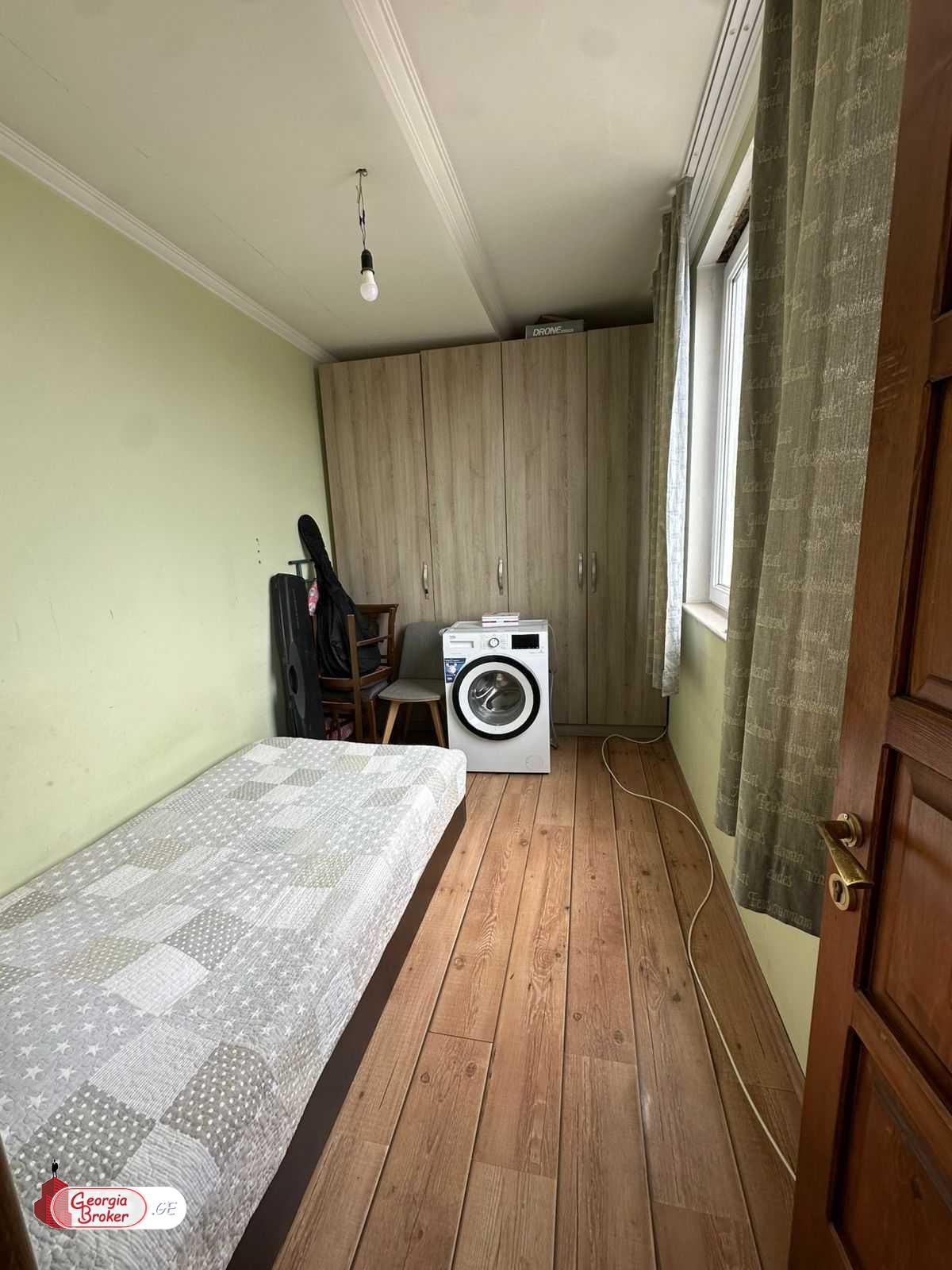 nearly repaired 4-room apartment for sale