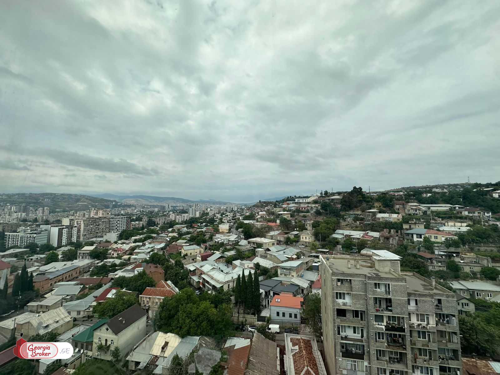 nearly repaired 4-room apartment for sale