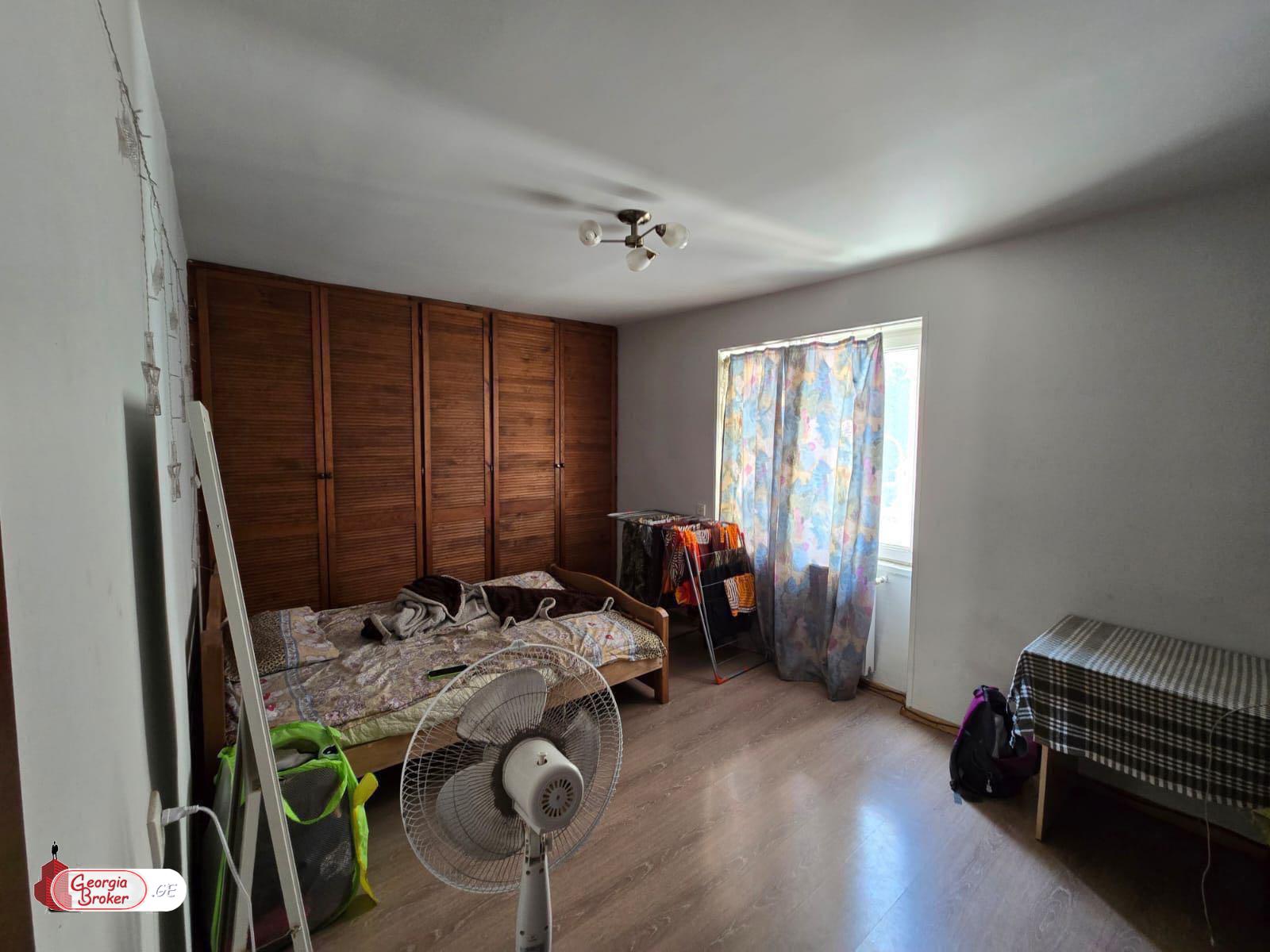 nearly repaired 4-room apartment for sale