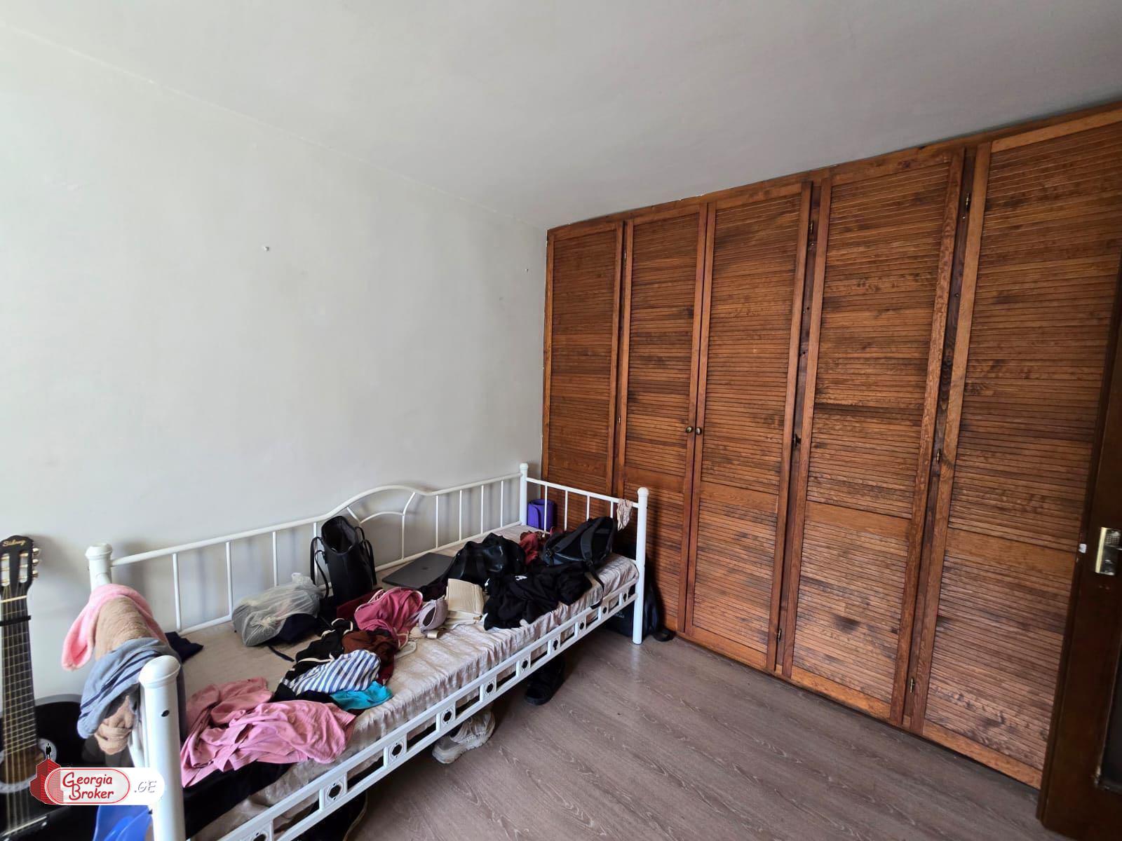 nearly repaired 4-room apartment for sale