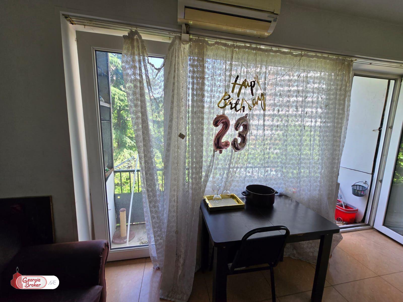 nearly repaired 4-room apartment for sale