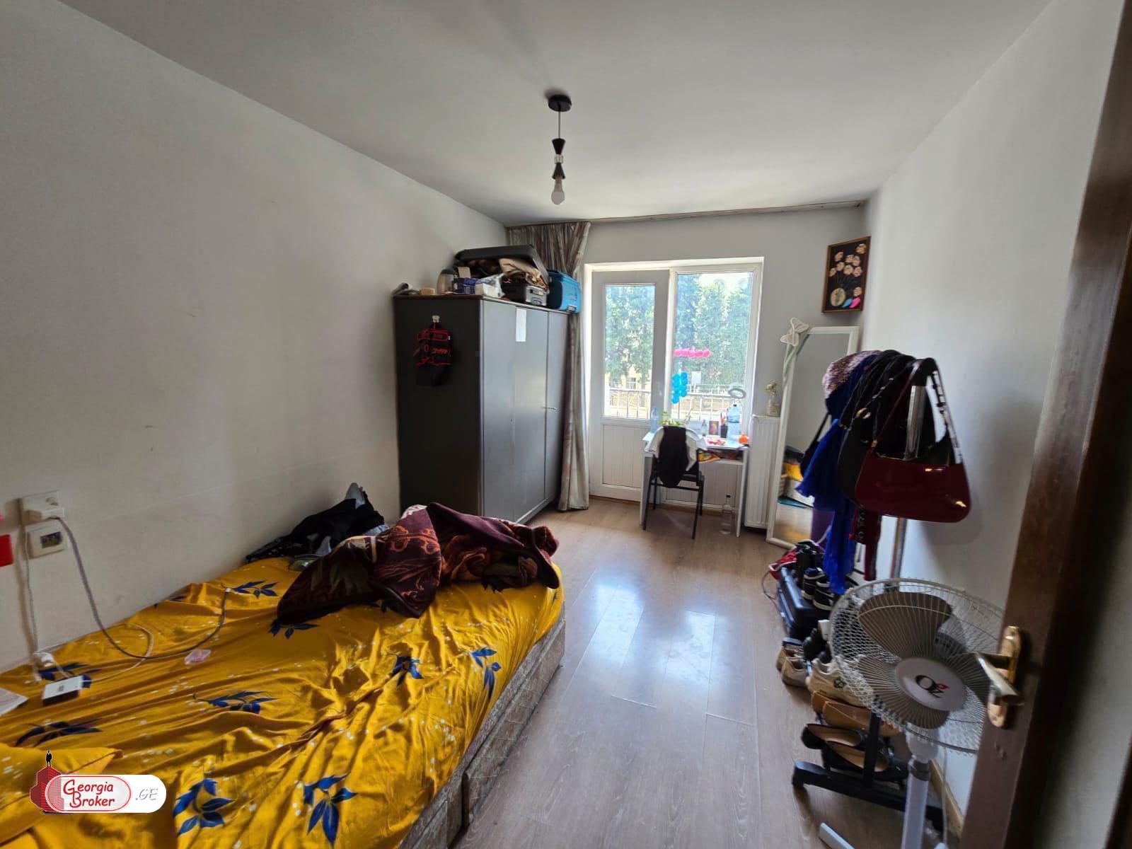 nearly repaired 4-room apartment for sale