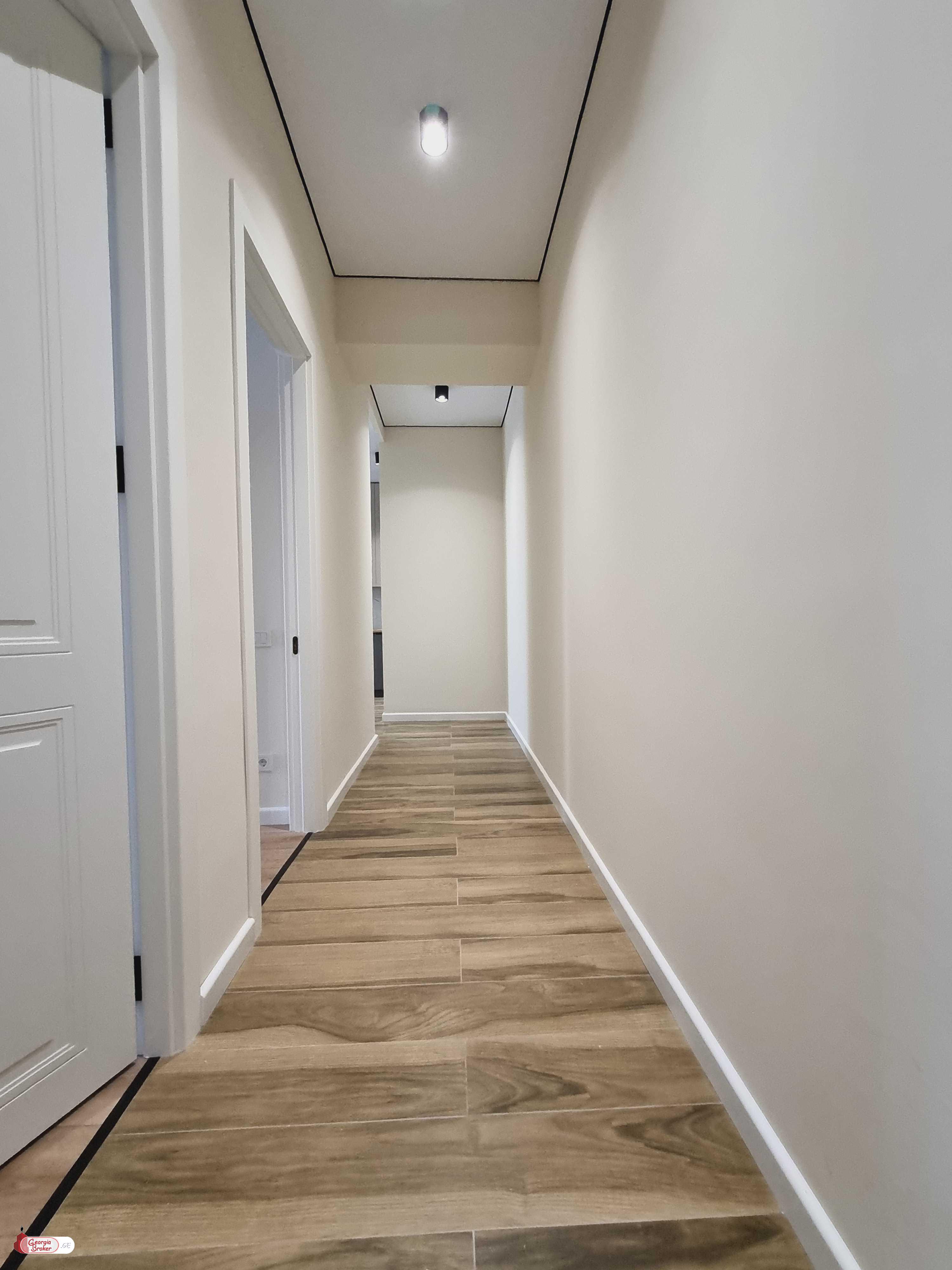 nearly repaired 3-room apartment for sale