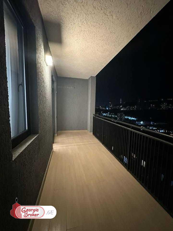 იყიდება ახალი გარემონტებული 3 ოთახიანი ბინა