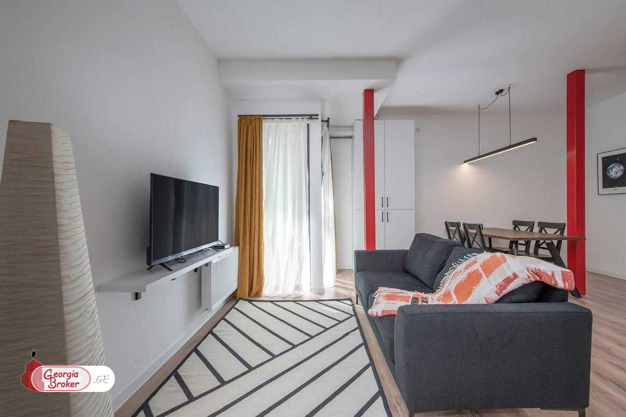 nearly repaired 2-room apartment for sale